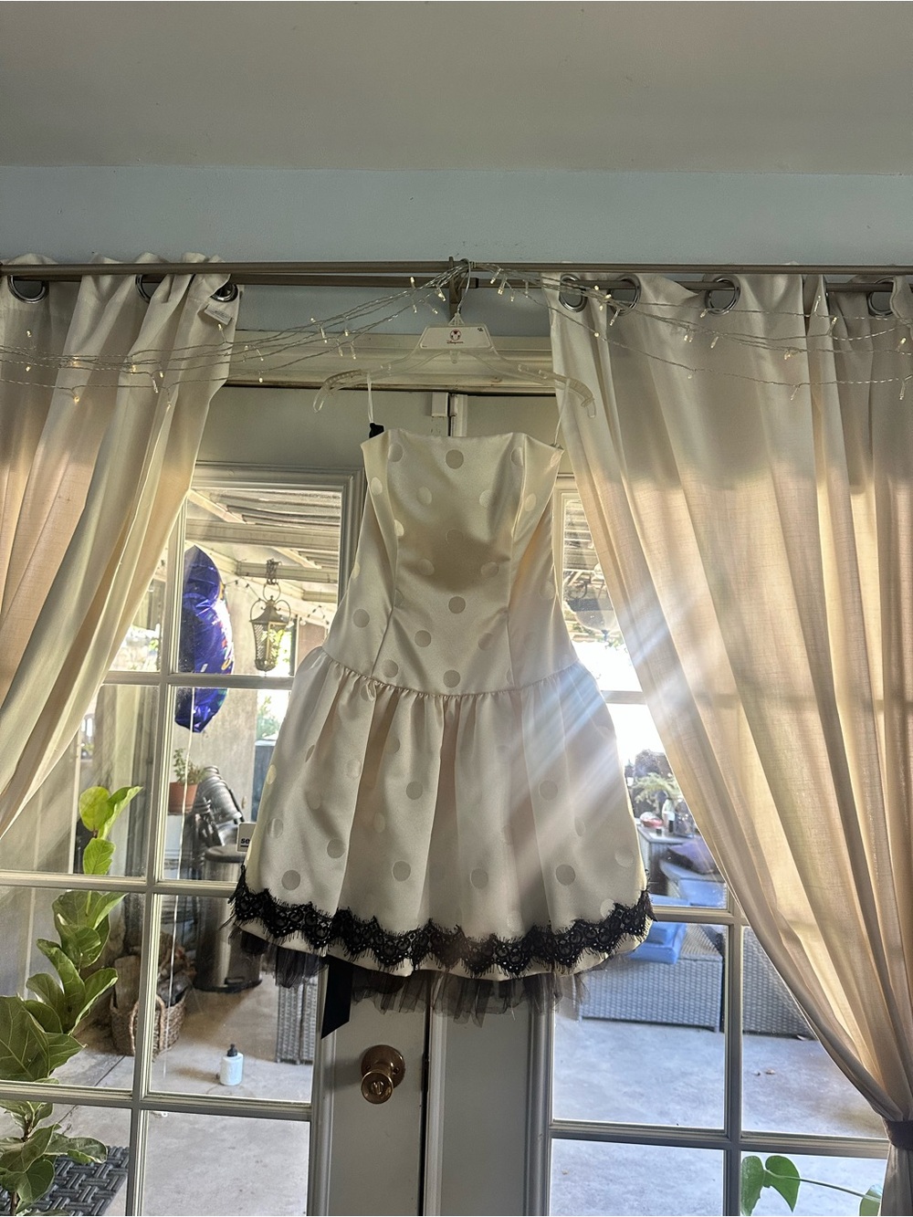 Jessica McClintock Ivory Polka Dot Party Dress with Black Lace vintage 90’S
